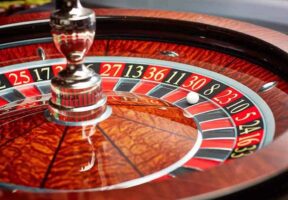Pros and Cons of Roulette